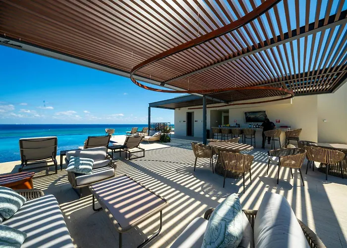Apartamento Luxury 3 Bedroom With Ocean View & Pool - Marila 503 *