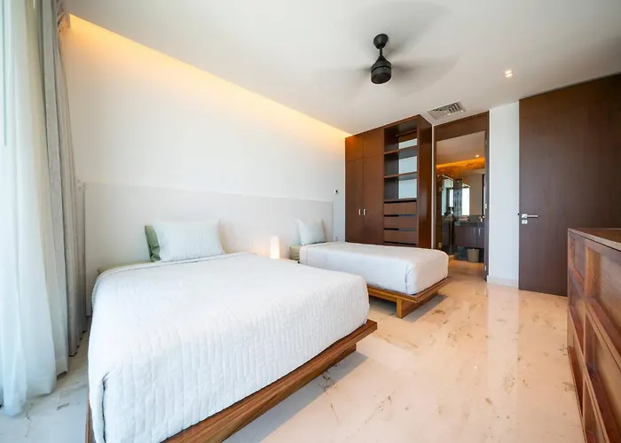 Luxury 3 Bedroom With Ocean View & Pool - Marila 503 Apartamento Playa del Carmen
