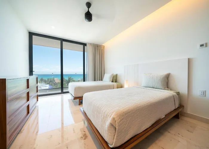 Luxury 3 Bedroom With Ocean View & Pool - Marila 503 Apartamento Playa del Carmen